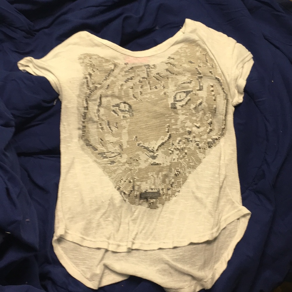 Graphic tee (M)
